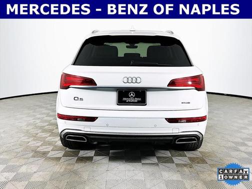2022 Audi Q5 45 S line Premium Plus