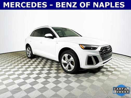 2022 Audi Q5 45 S line Premium Plus