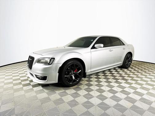 2022 Chrysler 300 Touring
