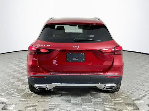 MANUFAKTUR PATA 2026 Mercedes-Benz GLA 250 Base