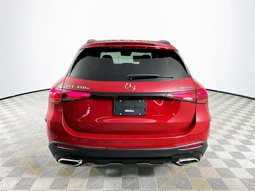 2025 Mercedes-Benz GLC 350e Base 4MATIC