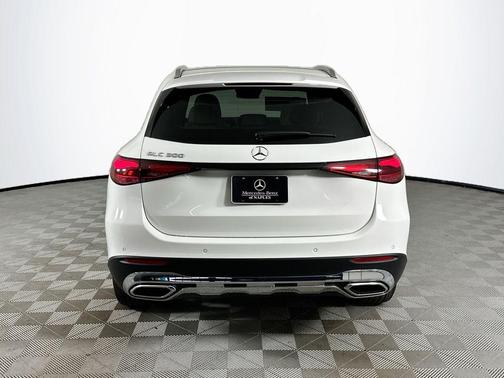 Polar White 2026 Mercedes-Benz GLC 300 Base