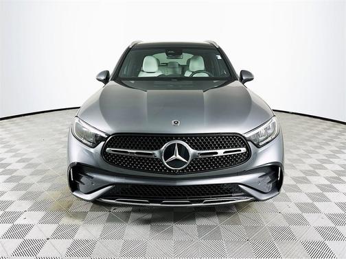 2023 Mercedes-Benz GLC 300 Base