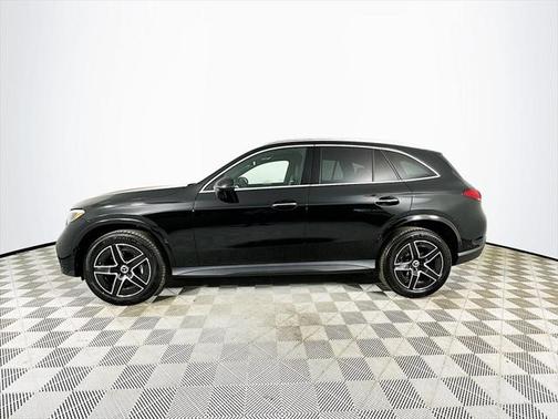 2025 Mercedes-Benz GLC 300 4MATIC
