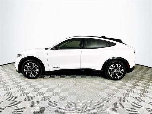 2021 Ford Mustang Mach-E Premium