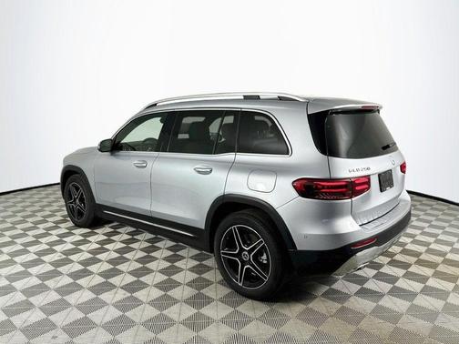 Silver Metallic 2026 Mercedes-Benz GLB 250 Base