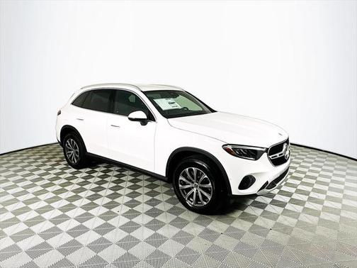 2025 Mercedes-Benz GLC 300 4MATIC