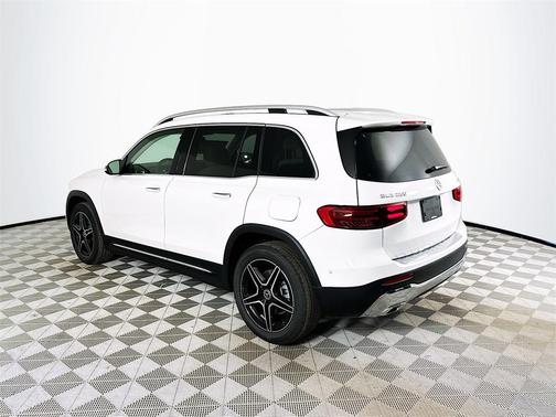 2026 Mercedes-Benz GLB 250 Base 4MATIC