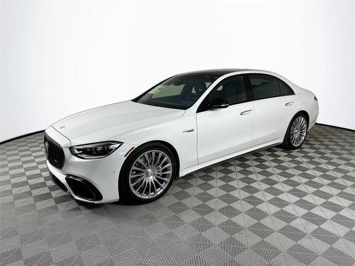 2026 Mercedes-Benz AMG S 63 E Base