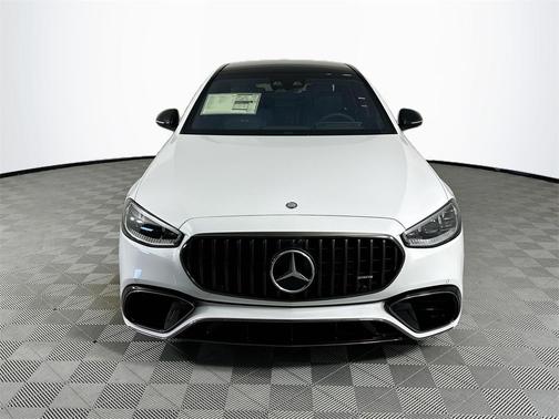 2026 Mercedes-Benz AMG S 63 E Base