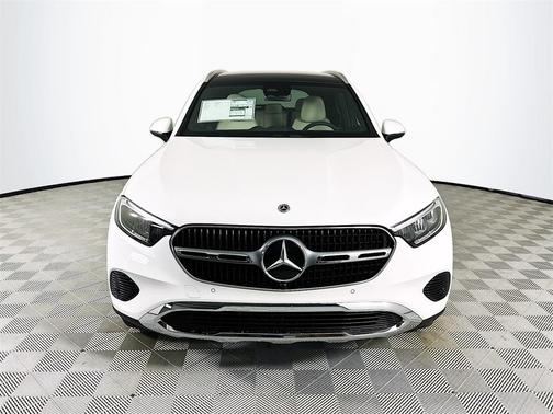 2026 Mercedes-Benz GLC 300 Base