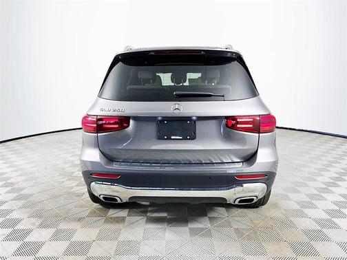 2026 Mercedes-Benz GLB 250 Base