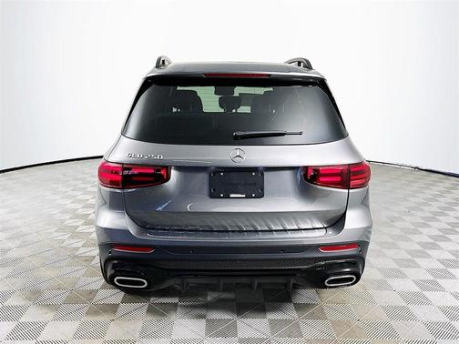 2026 Mercedes-Benz GLB 250 Base