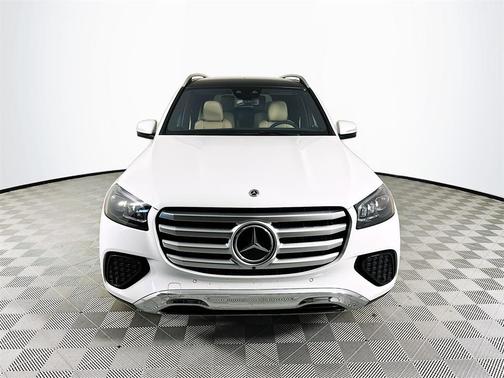 2026 Mercedes-Benz GLS 450 