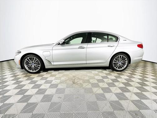 2018 BMW 530e xDrive iPerformance