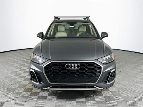 2022 Audi Q5 45 S line quattro Premium