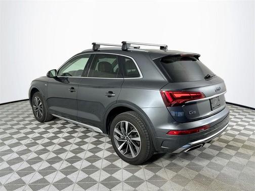 2022 Audi Q5 45 S line quattro Premium