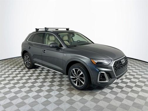 2022 Audi Q5 45 S line quattro Premium
