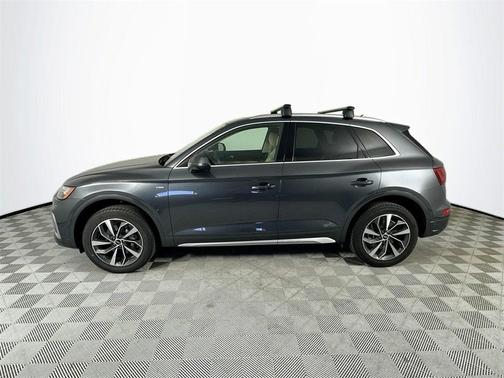 2022 Audi Q5 45 S line quattro Premium