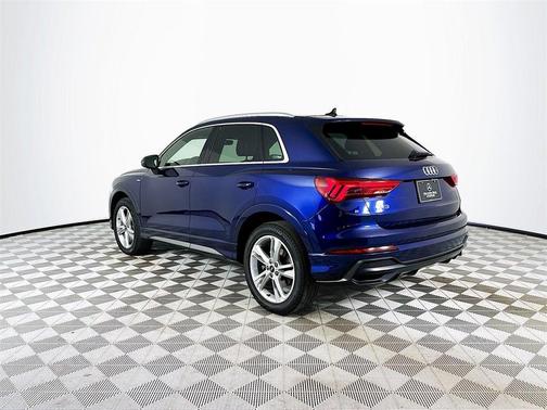 2021 Audi Q3 45 S line Premium