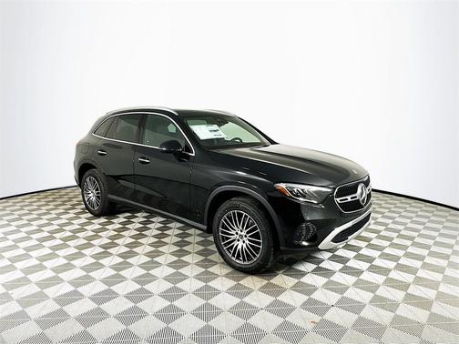 2025 Mercedes-Benz GLC 300