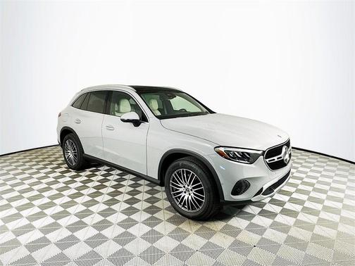 2026 Mercedes-Benz GLC 300 Base