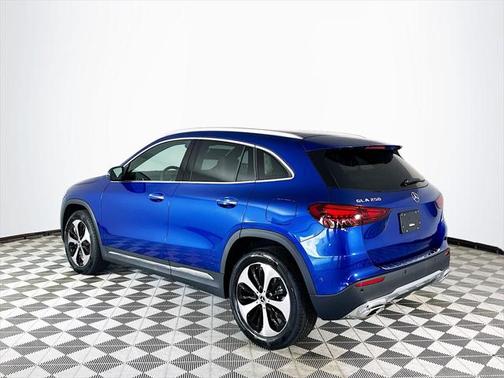 2025 Mercedes-Benz GLA 250 Base