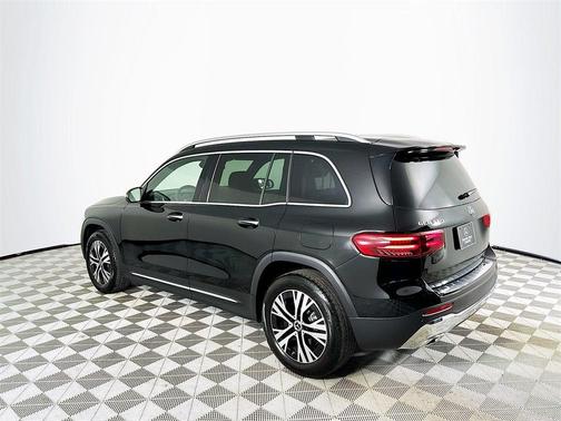 2025 Mercedes-Benz GLB 250 Base