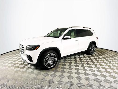 2025 Mercedes-Benz GLS 450 4MATIC