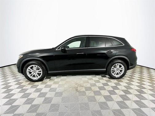 2025 Mercedes-Benz GLC 300 Base 4MATIC