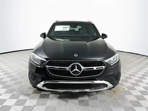2025 Mercedes-Benz GLC 300 Base 4MATIC