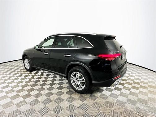 2025 Mercedes-Benz GLC 300 Base 4MATIC