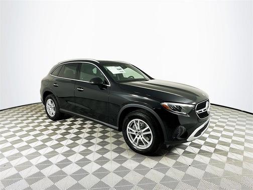 2025 Mercedes-Benz GLC 300 Base 4MATIC