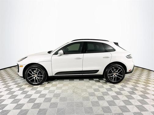 2024 Porsche Macan T