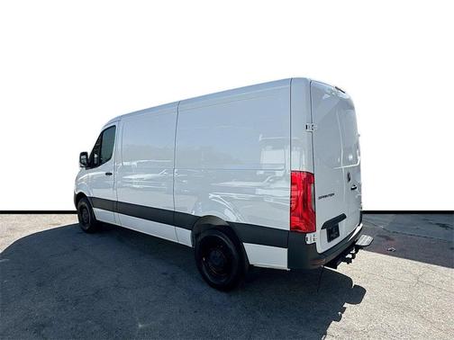 2025 Mercedes-Benz Sprinter 2500 Standard Roof