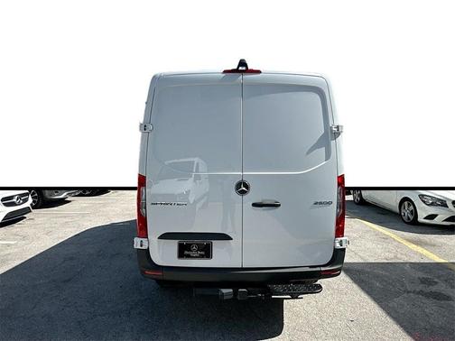 2025 Mercedes-Benz Sprinter 2500 Standard Roof
