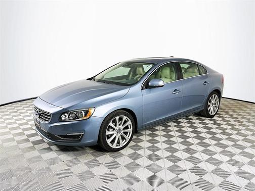 2017 Volvo S60 Inscription T5