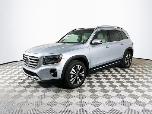 Cirrus Silver Metallic 2026 Mercedes-Benz GLB 250 Base 4MATIC