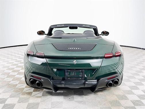 2025 Ferrari Roma Spider Base