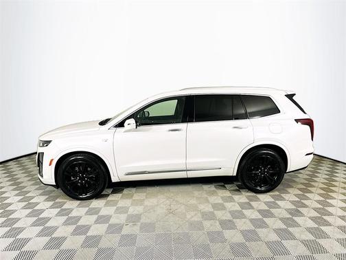 2022 Cadillac XT6 Premium Luxury FWD