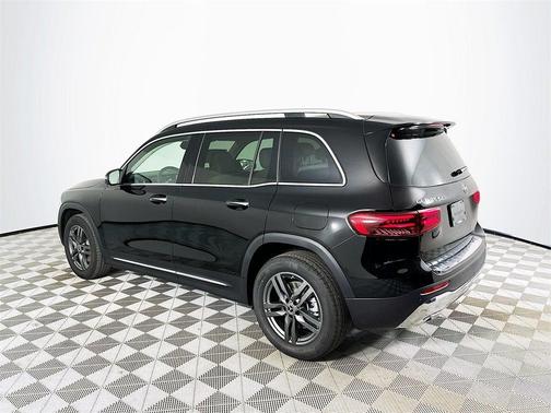 2026 Mercedes-Benz GLB 250 Base