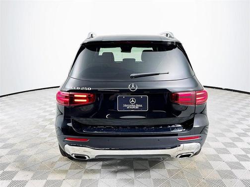 2025 Mercedes-Benz GLB 250 Base