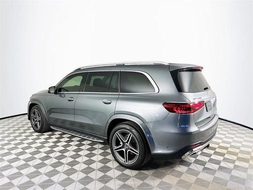 2026 Mercedes-Benz GLS 450 4MATIC