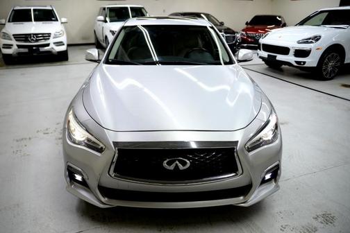Photo 2 of 32 of 2018 INFINITI Q50 3.0t LUXE