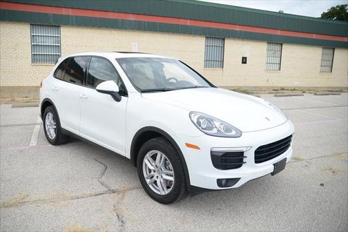 2016 Porsche Cayenne Base