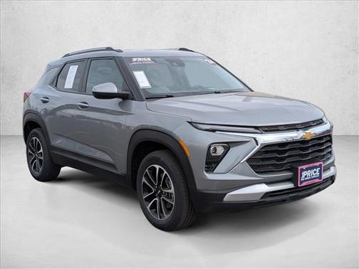 Sterling Gray Metallic 2024 Chevrolet Trailblazer LT