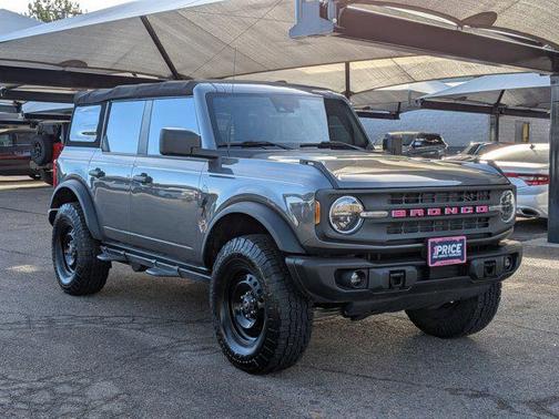 2022 Ford Bronco Black Diamond