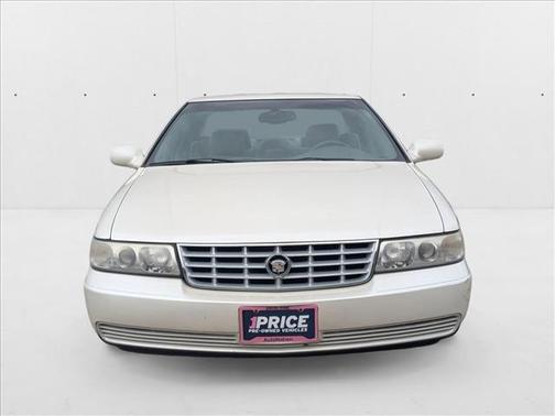 2001 Cadillac Seville Base