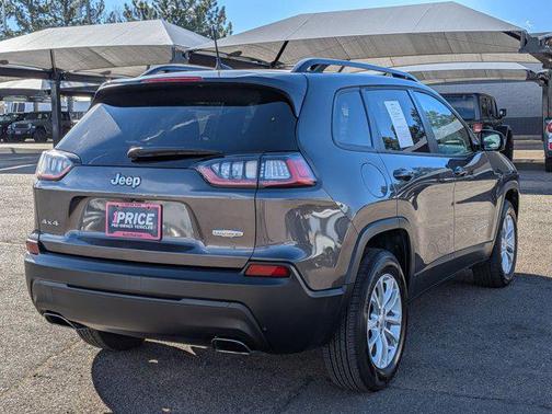 2022 Jeep Cherokee Latitude Lux