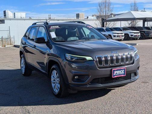 2022 Jeep Cherokee Latitude Lux